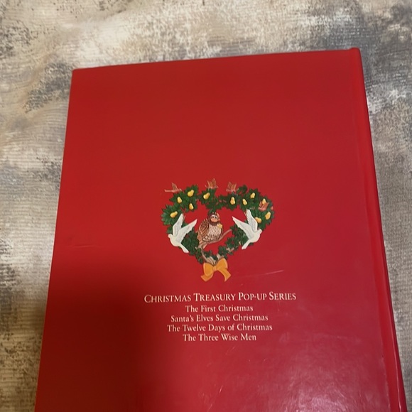 Vintage Christmas Treasury Pop-Up Series Set of 4 Books - Picture 8 of 16